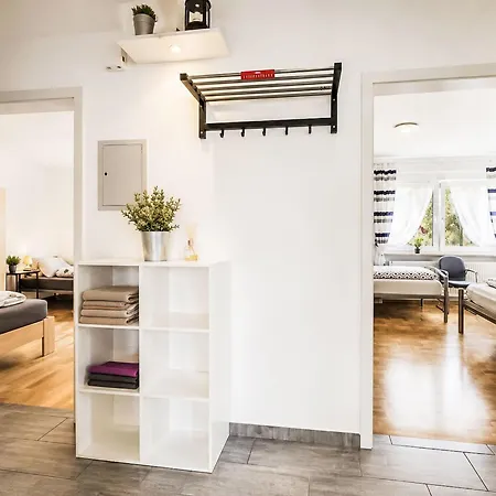 Bailey By Interhome *